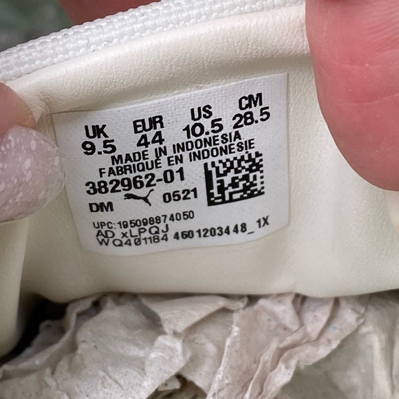 Animal Crossing Puma Suede Tan Sneakers - Picture 4 of 16